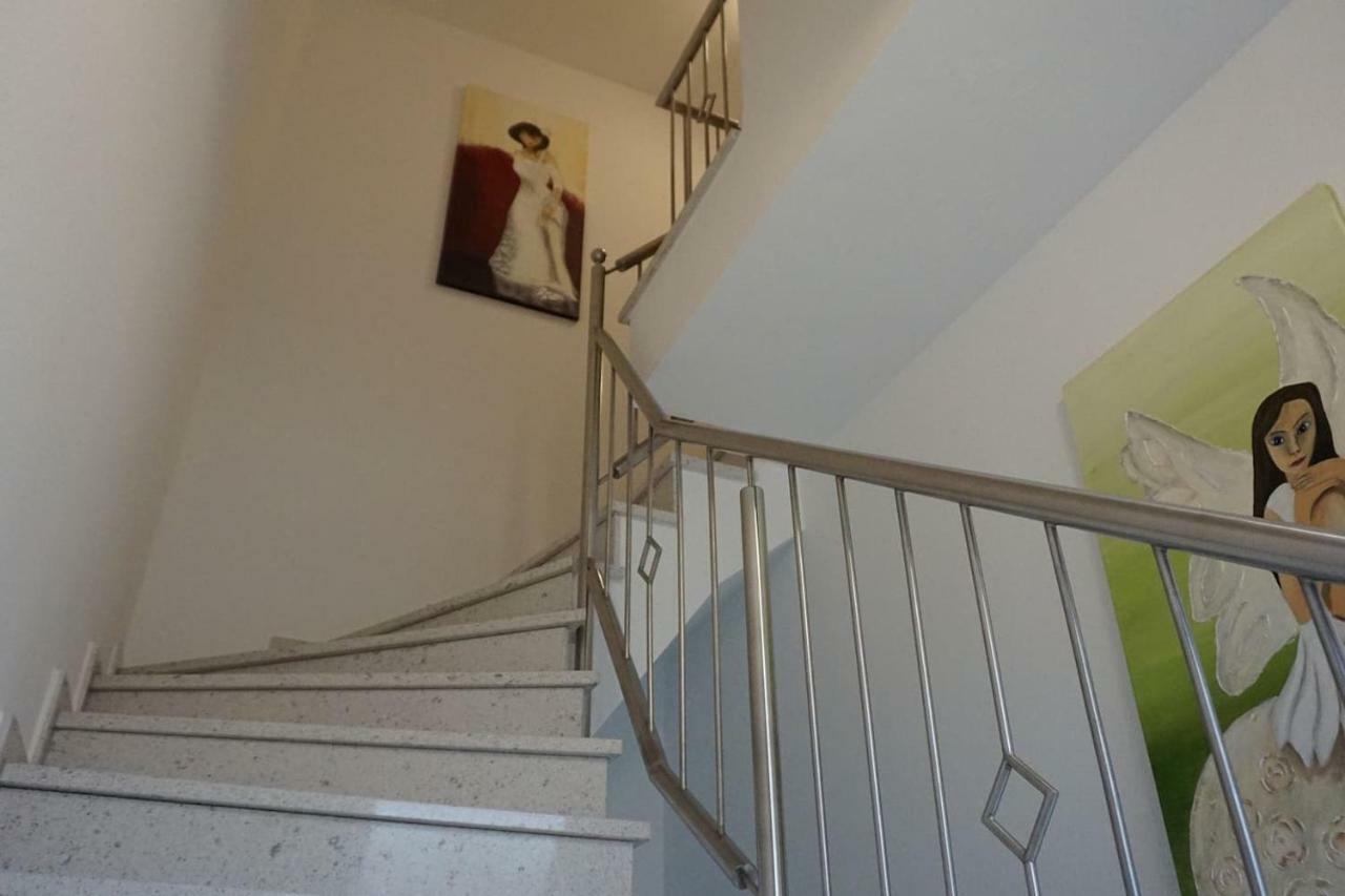 Appartement Haus Rodriguez à Baesweiler Extérieur photo